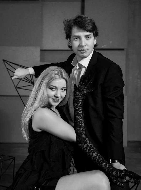 Сергей и Мария - Влад Селезнев