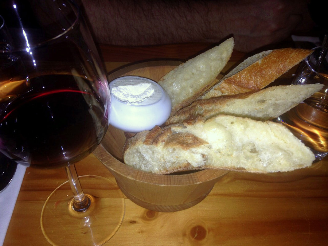 Хлеб и вино. - Елена 