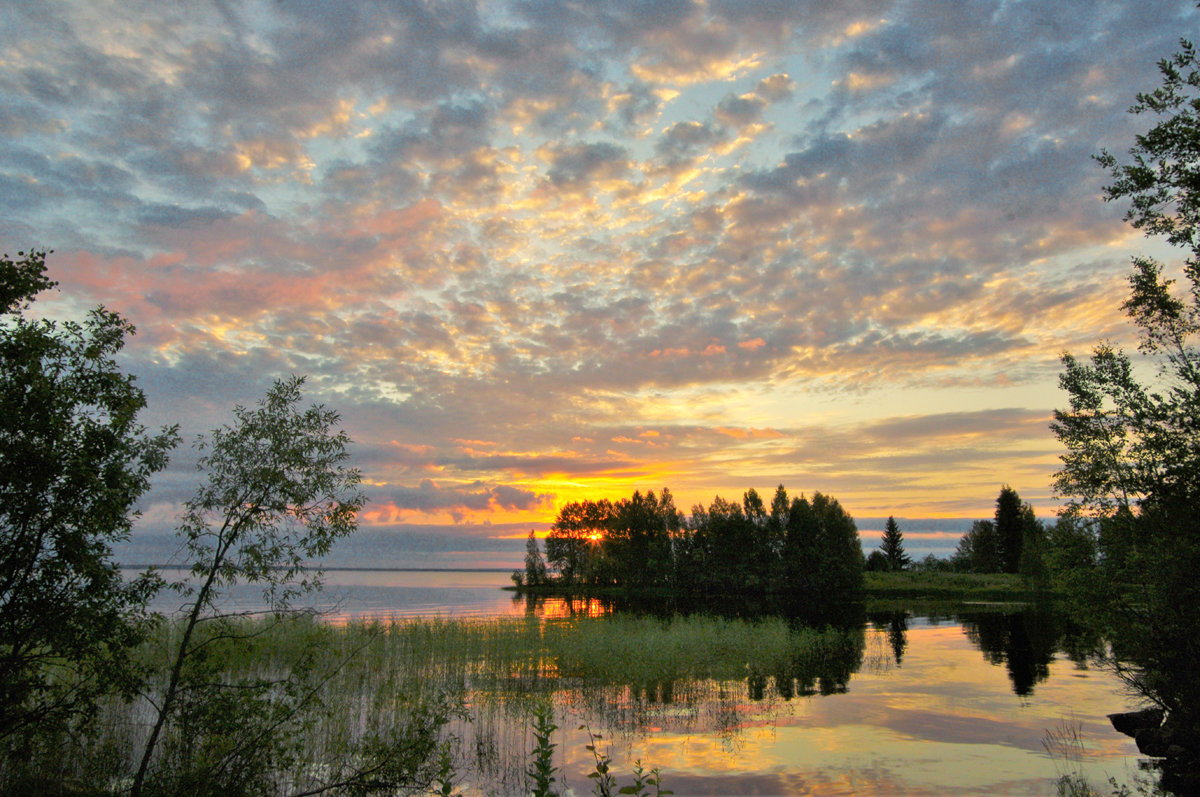 Рассвет на Онежском озере - Валерий Талашов