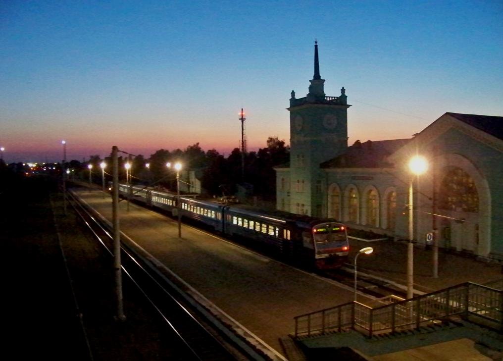 Вокзал Оржоникидзеград в бывшем городе Бежица, ныне в Бежицком районе Брянска - Алексей Ник