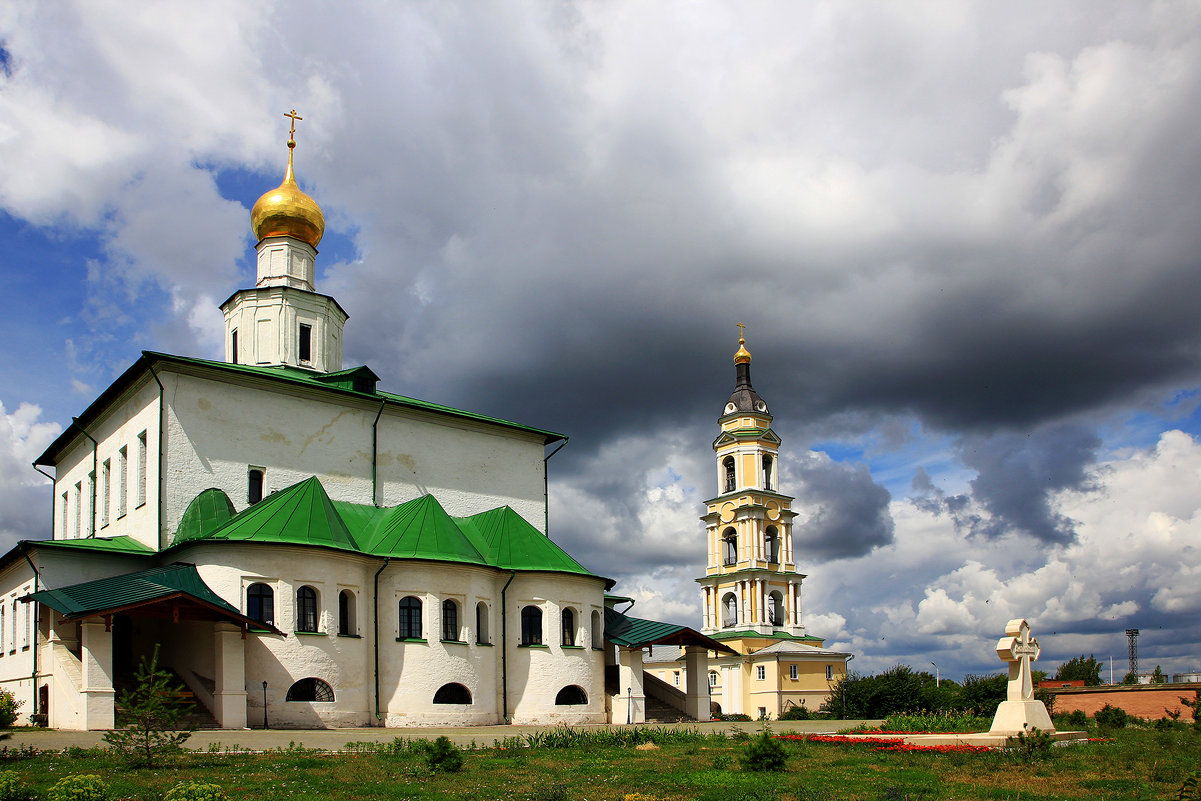 Город Коломна монастырь