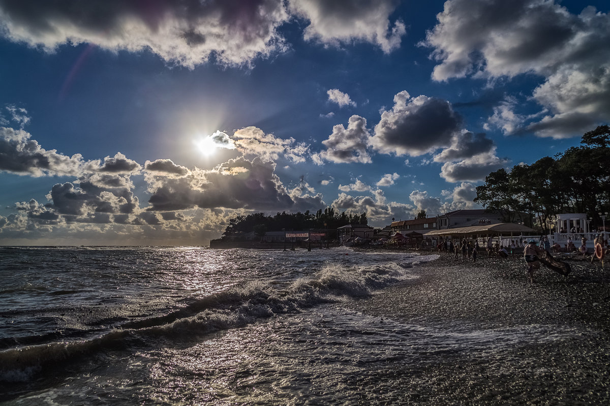 Закат над пляжем - Андрей Дворников