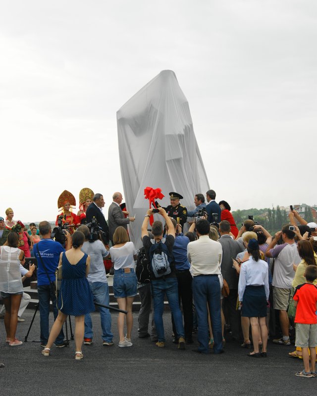 Открытие памятника основателю города - nika555nika Ирина