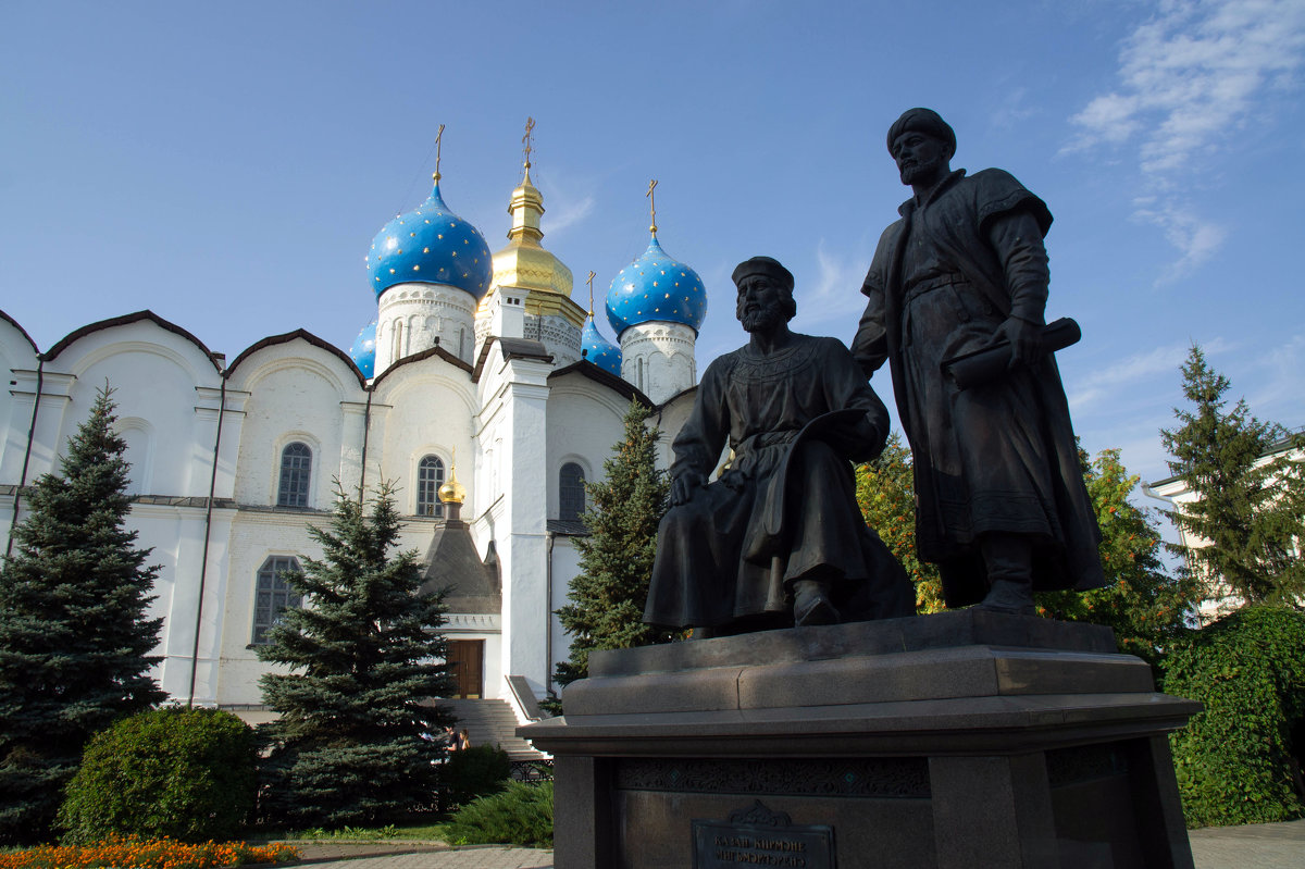 Благовещенский собор и памятник архитекторам Казанского кремля - Irina Shtukmaster