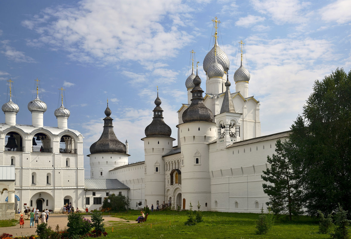 Белокаменный Кремль в Москве