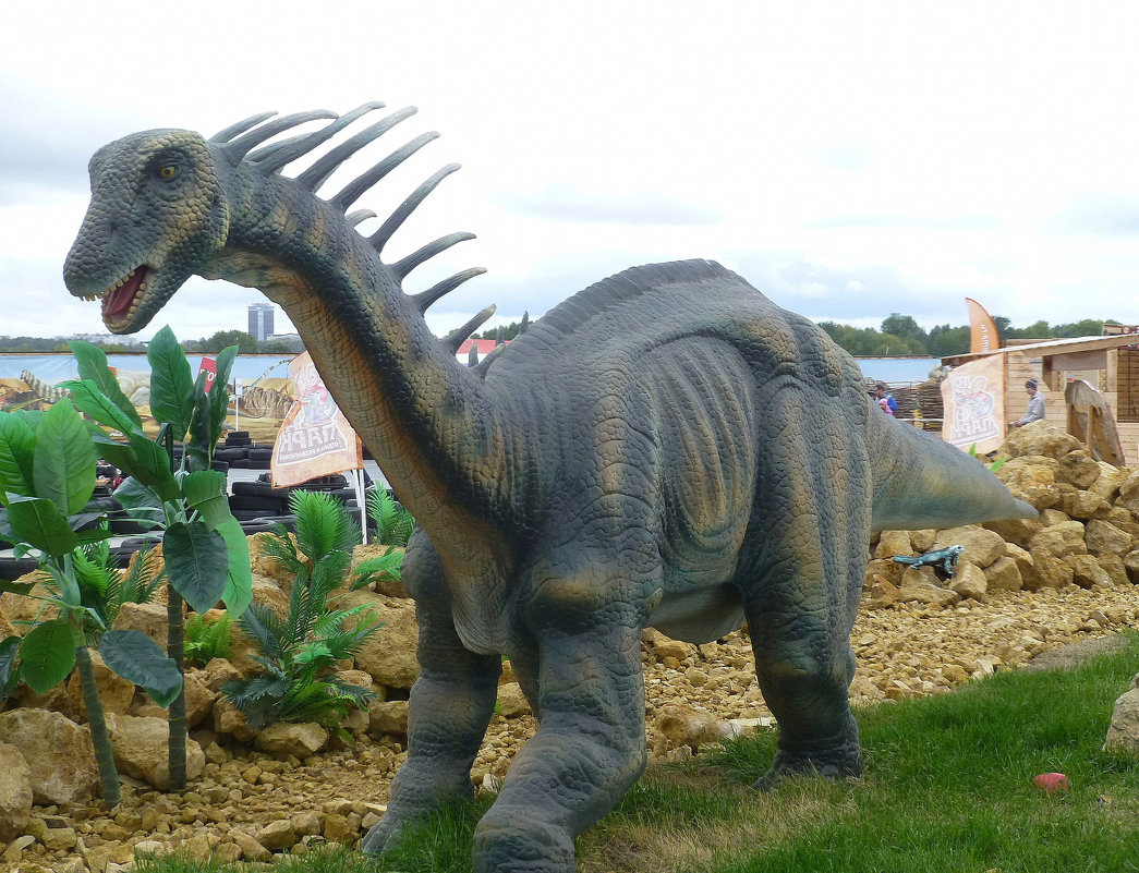 Парк динозавров  - «Юркин парк» - Наиля 