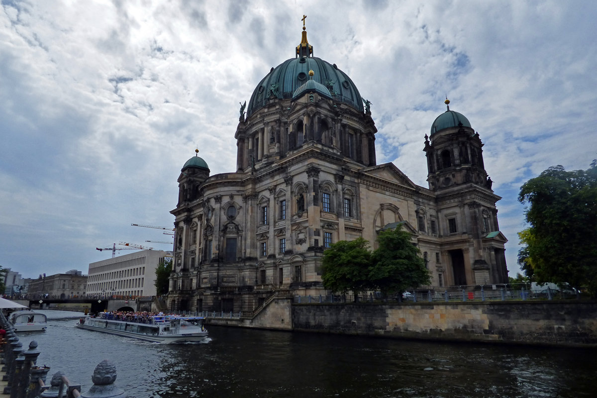 Berliner Dom over Spree - Roman Ilnytskyi