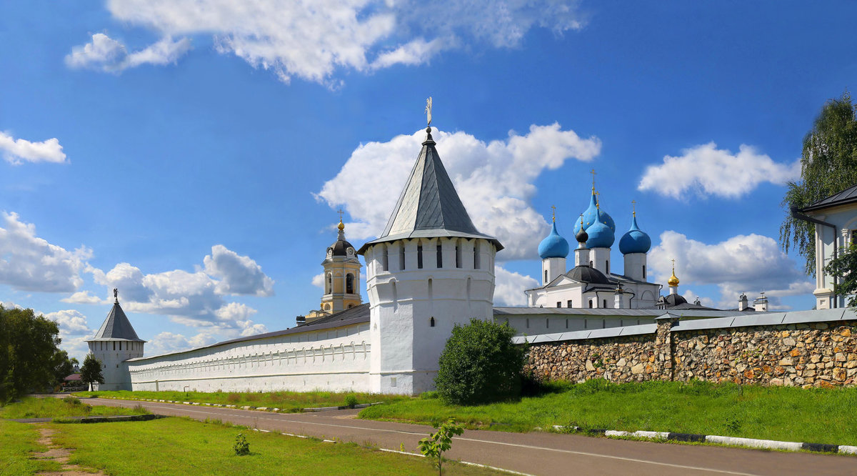 Высоцкий монастырь - Евгений Голубев