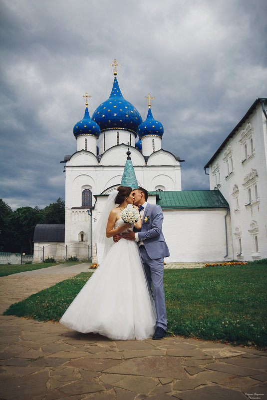 Свадьба в Суздале - Татьяна Степанова