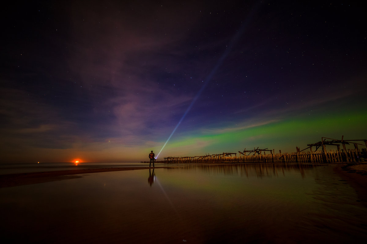 Watching the Sky Dances - Ruslan Bolgov