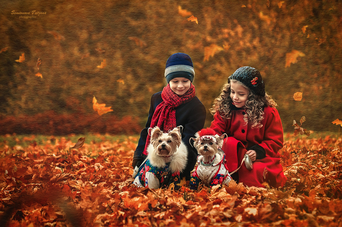 Осень. Дети на прогулке с собачками - Татьяна Семёнова
