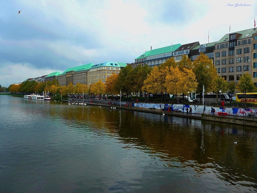 Alster. Hamburg - Nina Yudicheva