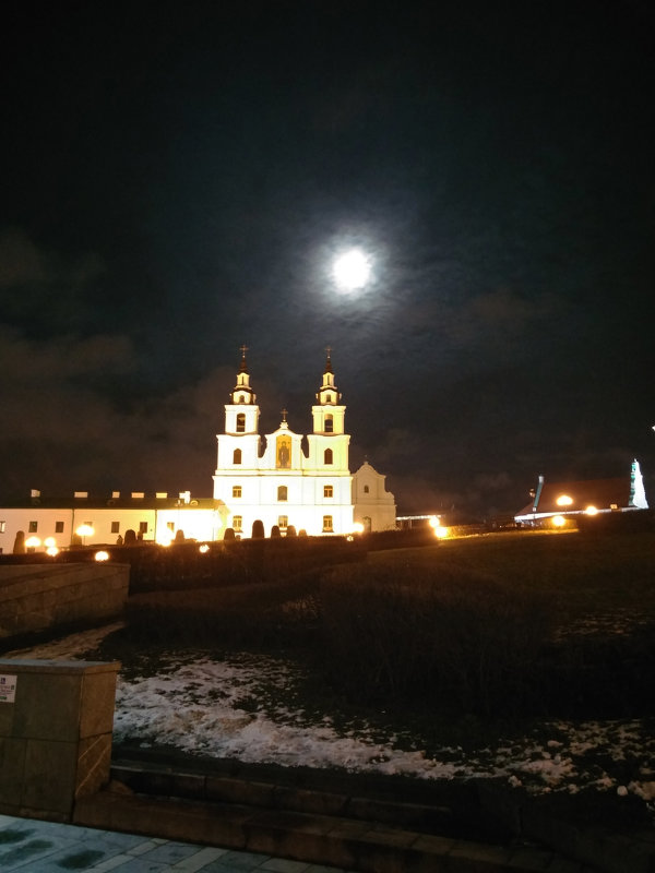 Петро-Павловский собор на Немиге или Собор Святого духа - Юлия 