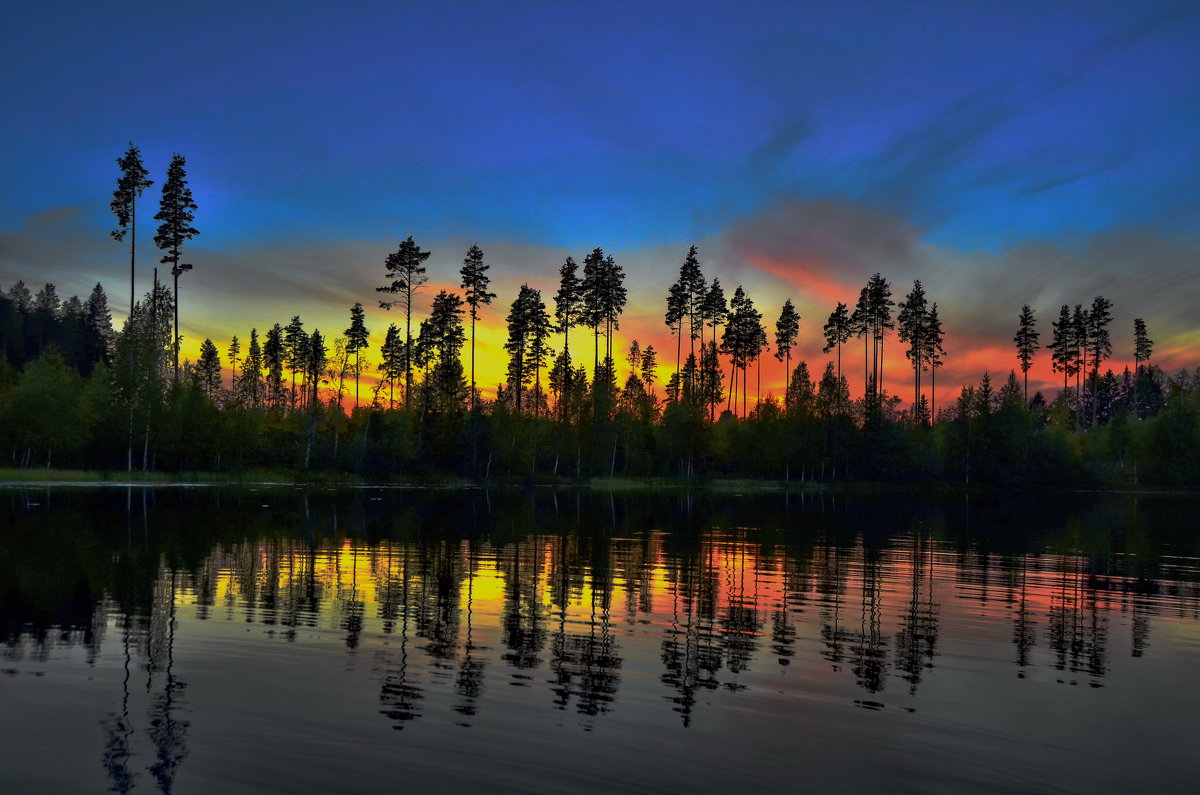 Огненный закат на озере. - Владимир Ильич Батарин