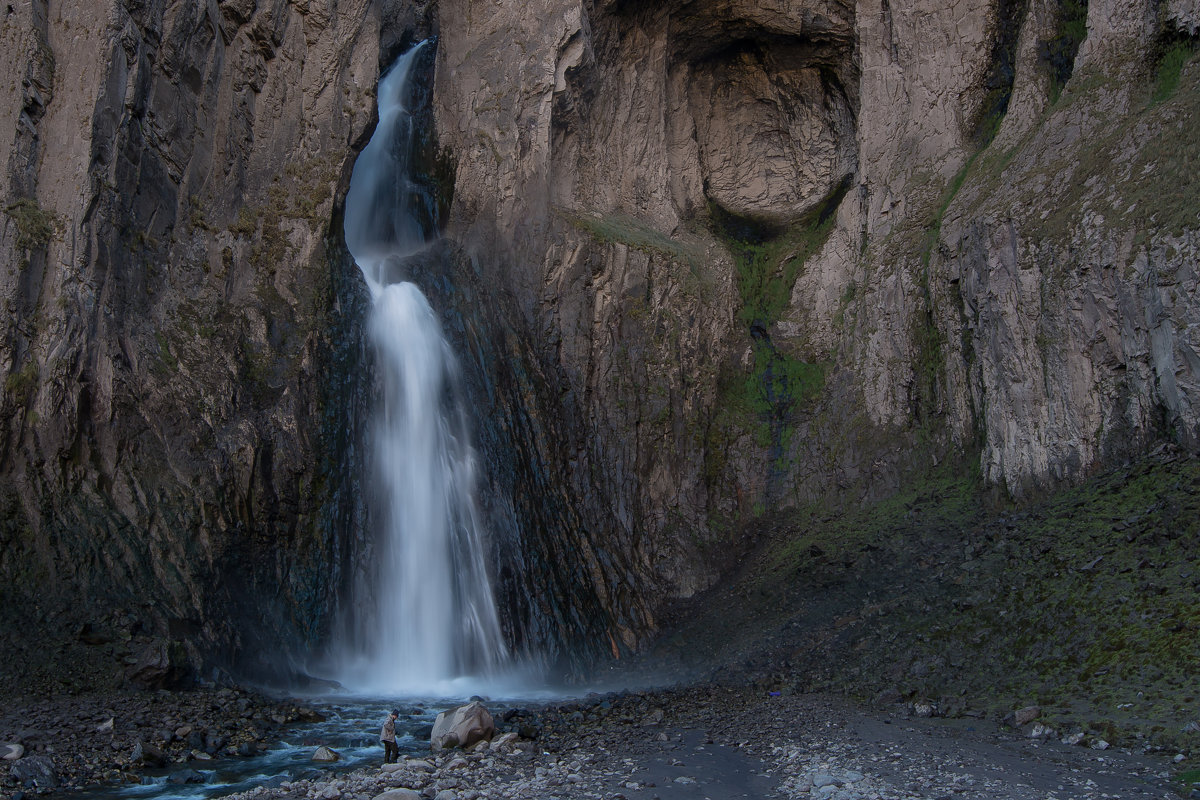 Джилы-Су в Кабардино-Балкарии водопад Каракая