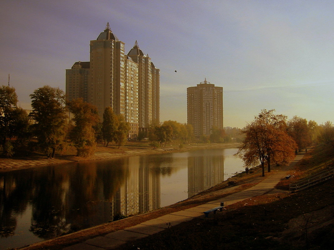 Пейзаж в осеннем колорите - Лара Амелина