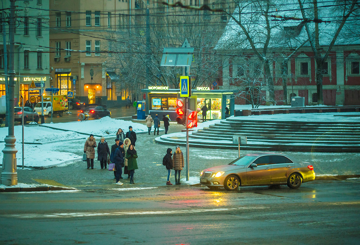 Москва, ул. Пречистенка. - Игорь Герман