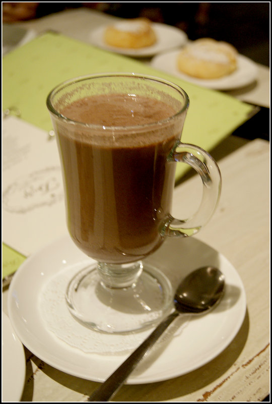 горячий шоколад - Galina Belugina