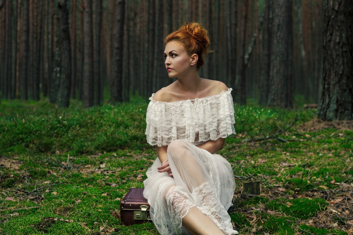 Anastasia in da forest - Вероника Кричко