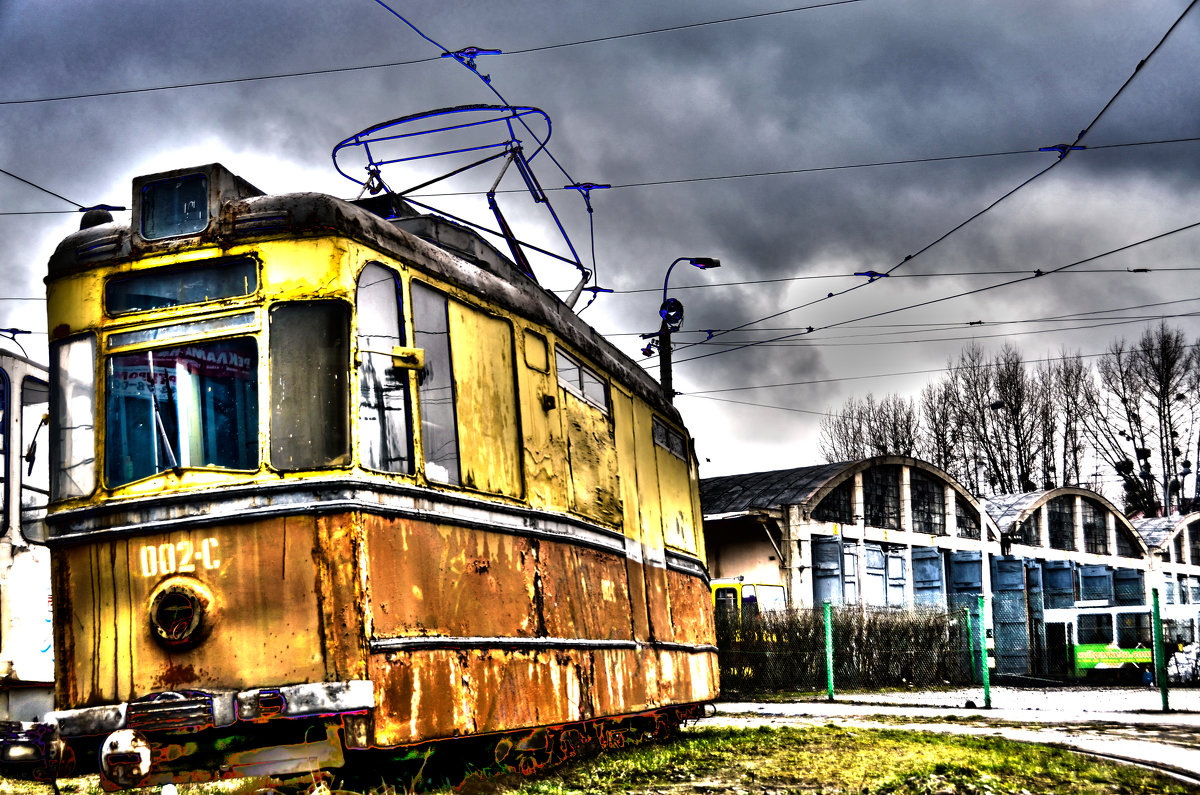 Forgotten tram - alexander zvir