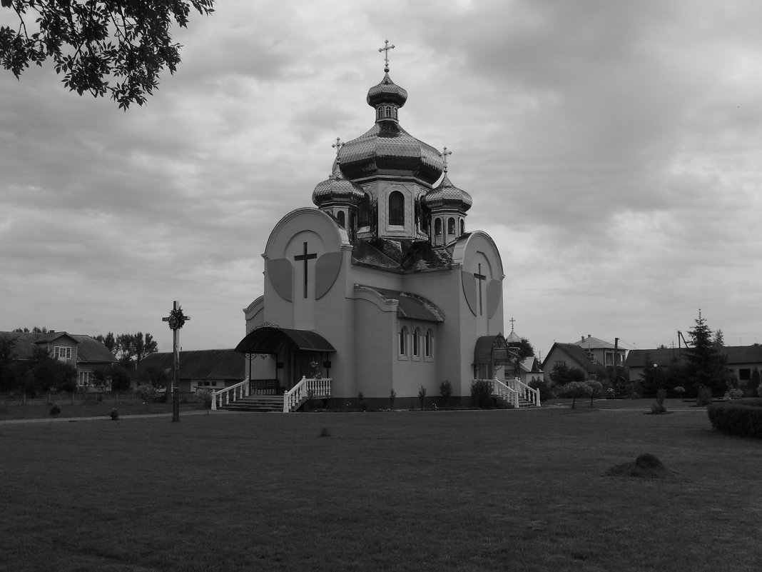 Православный   храм   в   Одаях - Андрей  Васильевич Коляскин