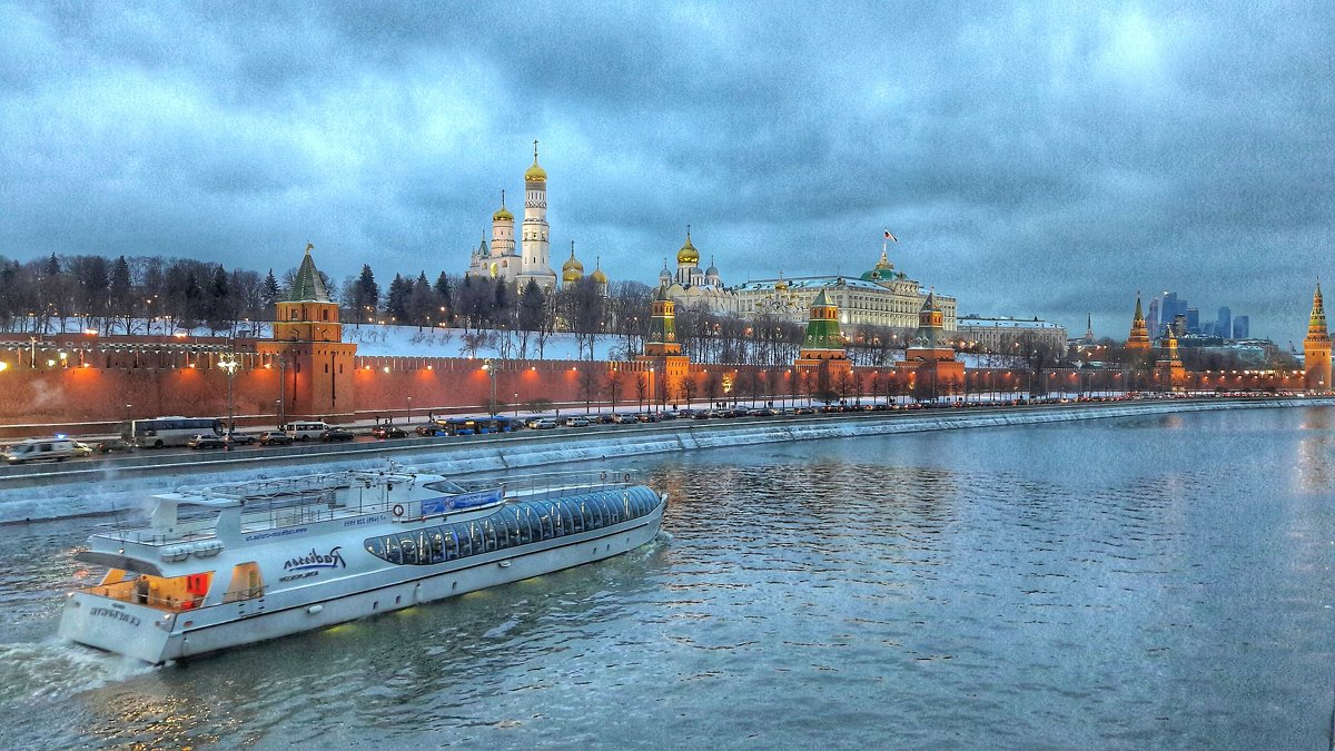Вид с моста - Ирина Крохмаль