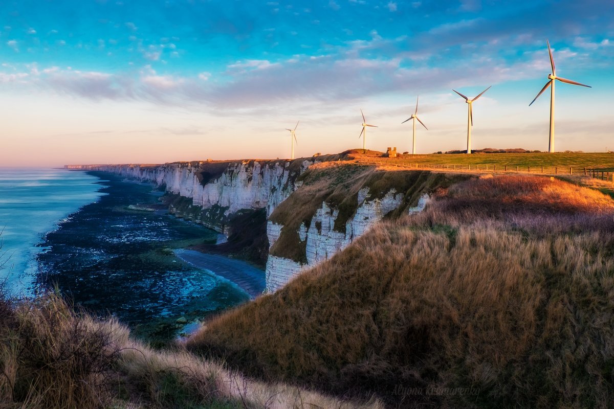 Wind turbines - Alena Kramarenko