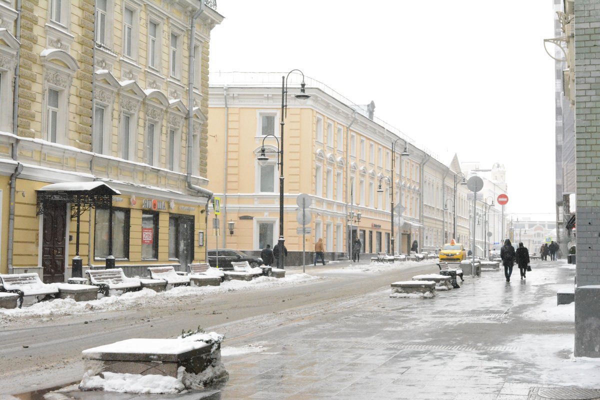 Вдоль по Дмитровской,Москва - Светлана Ларионова