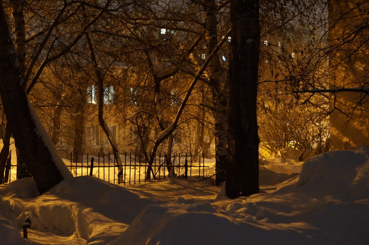 Ночь во дворе - Andrey S.