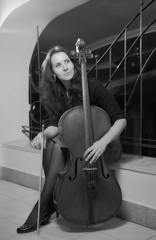 виолончелистка Наташа - Тарас Золотько