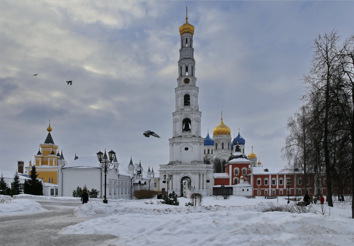 Утро обители - галина северинова