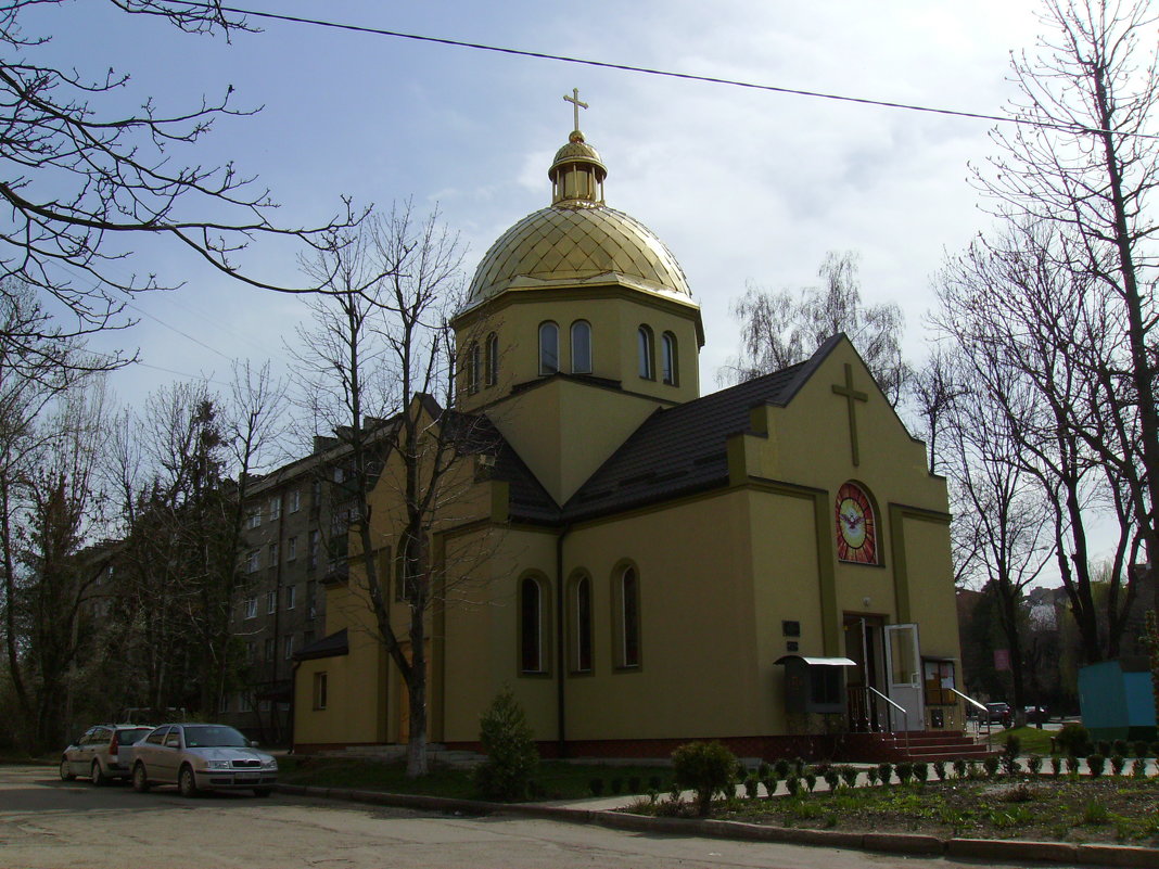 Греко - католический  храм   в   Ивано - Франковске - Андрей  Васильевич Коляскин