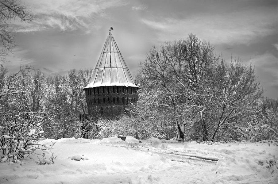 Старая башня - Татьяна Панчешная