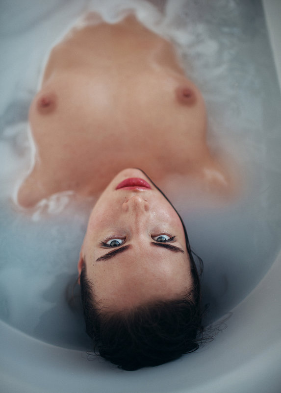 Bath - Dmitriy Lobanov