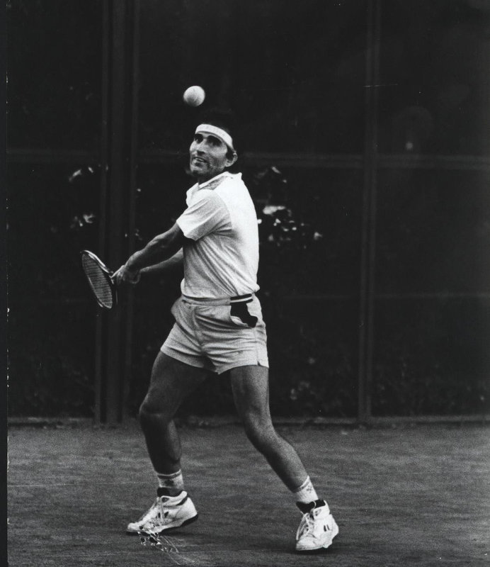 На теннисном турнире 1992 г.! Заури Абуладзе - Заури Абуладзе
