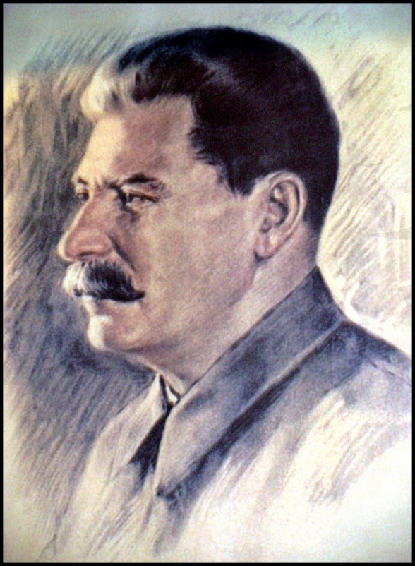 Портрет Сталина в военное время в  водонапорной башне Ленинграда - Наталья 