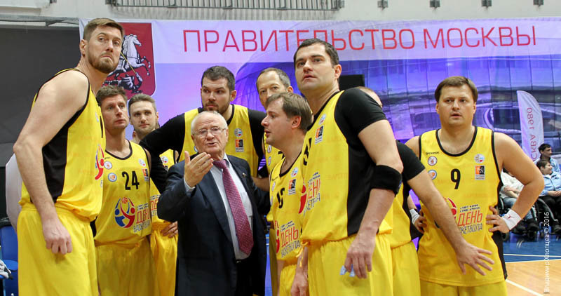 День баскетбола в Крылатском - Владимир Хлопцев