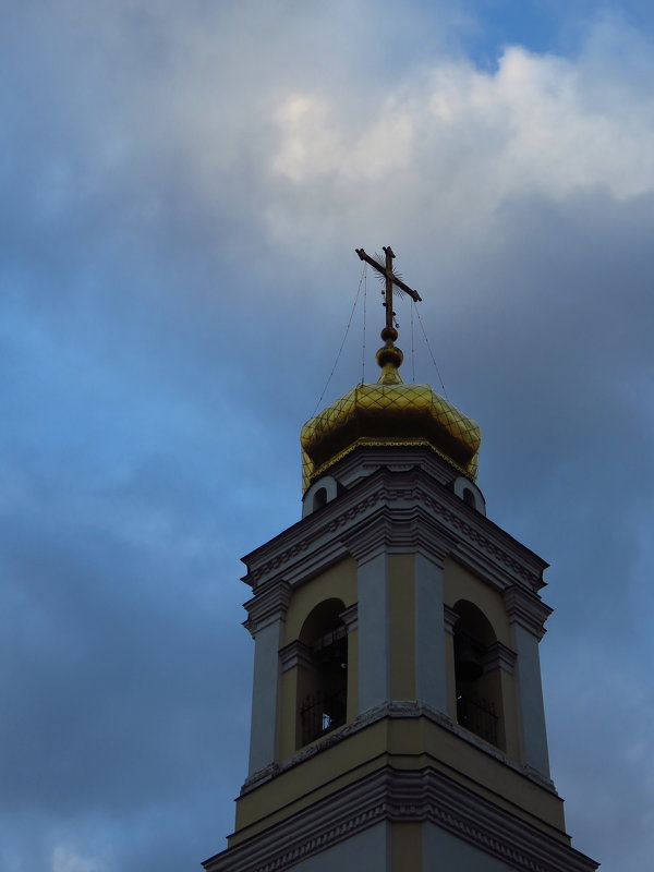 Крест и небо - Андрей Лукьянов