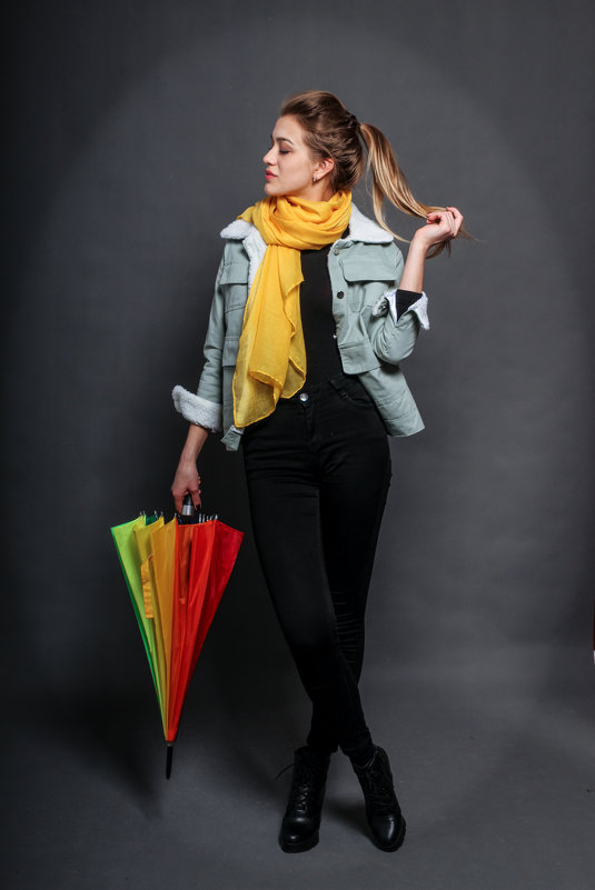 Жёлтый шарфик - Natalia Petrenko