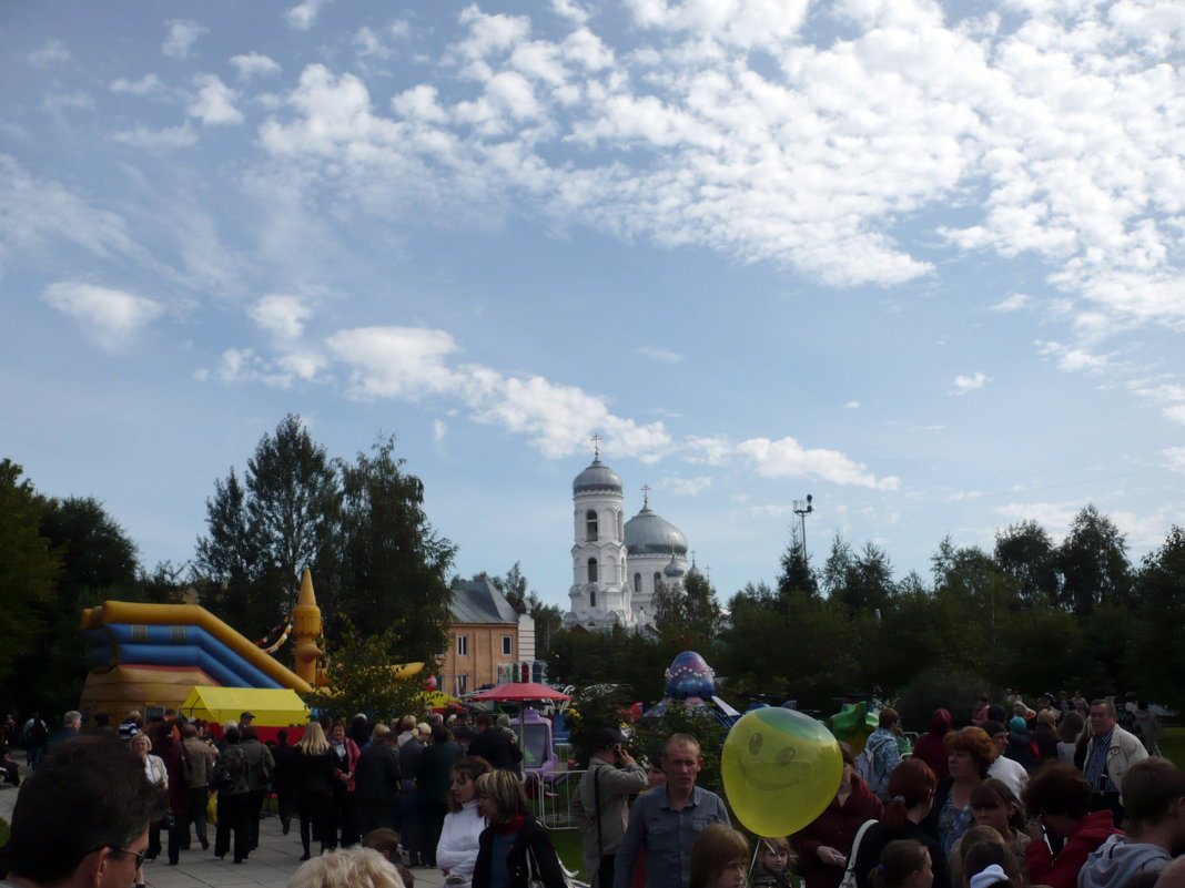 Гуляние в парке в честь 300-летия города. 2009 - Олег Афанасьевич Сергеев