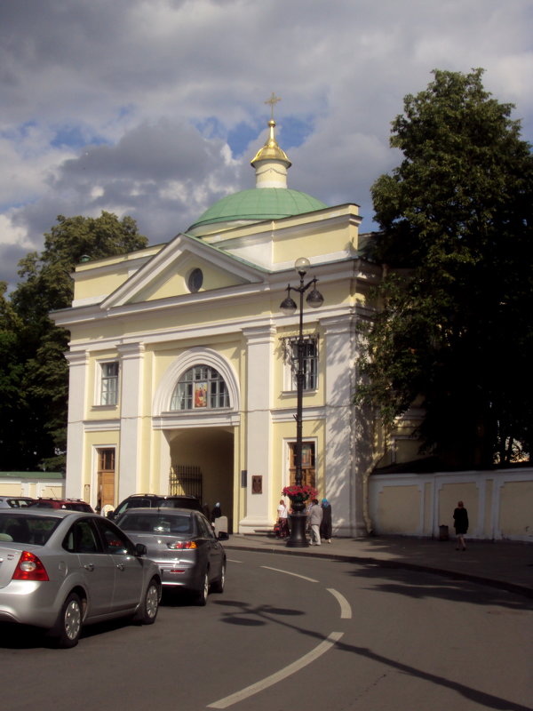 Надвратная церковь - Светлана Петошина