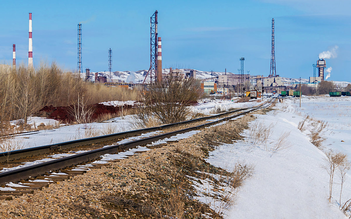 Дорога к заводу - Любовь Потеряхина