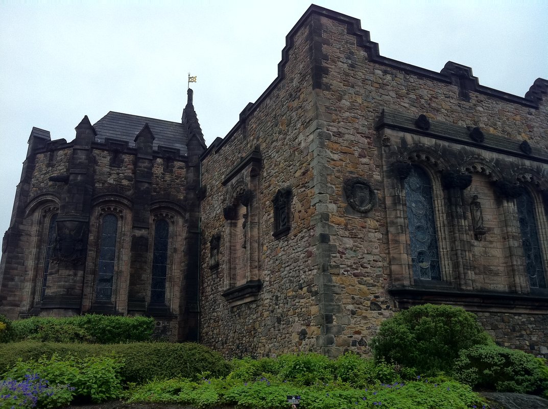 Мрачный Эдинбургский замок - Марина Домосилецкая