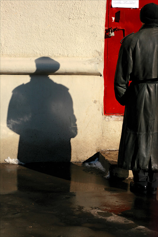 the Shadow on the Wall - Марина Буренкова