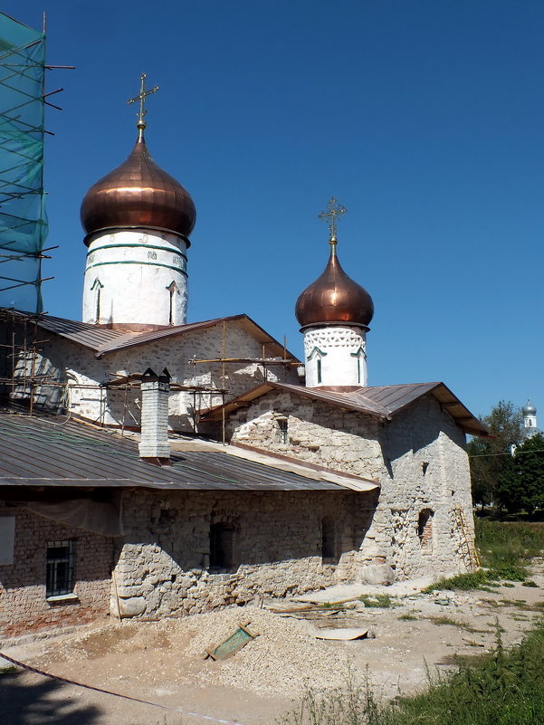Остров. Церковь Николая Чудотворца - Николай 