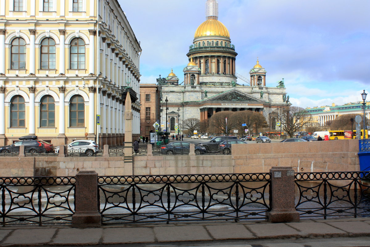 ВЕСЕННИЙ САНКТ-ПЕТЕРБУРГ - Николай Гренков