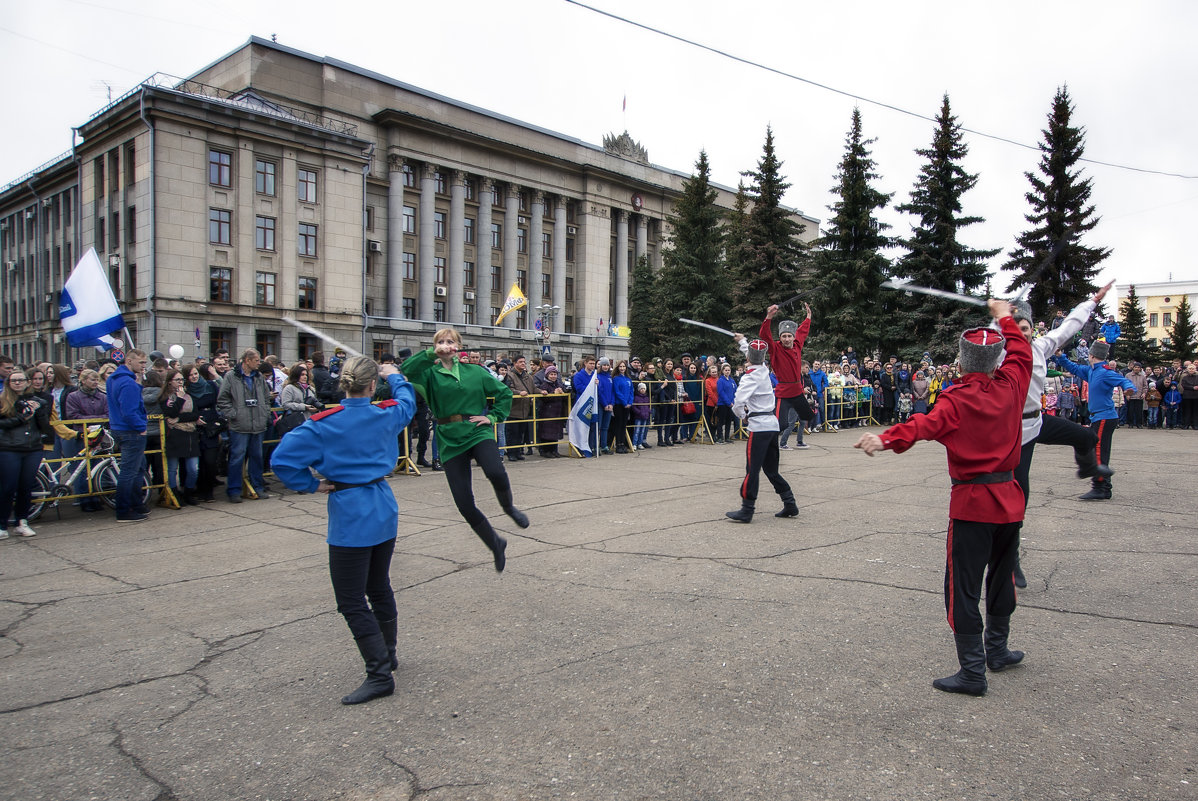 танцы на площади - gribushko грибушко Николай