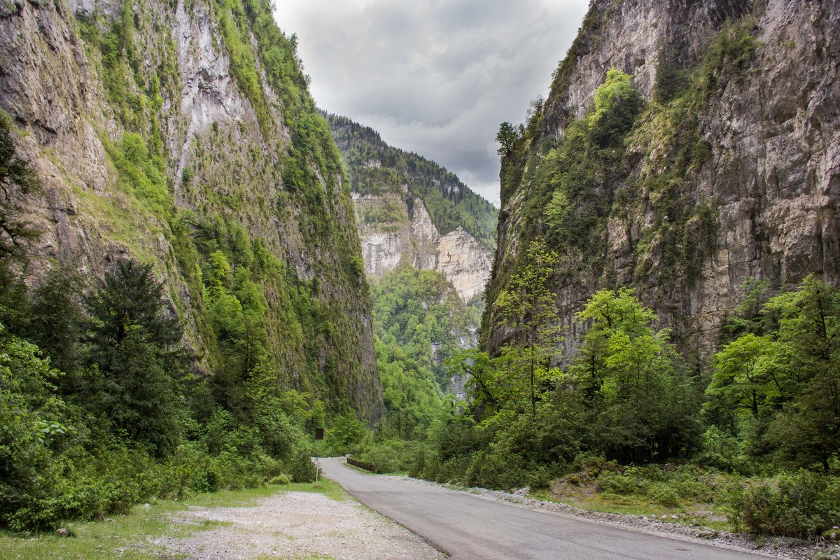 Юпшарский каньон "Каменный мешок". Абхазия. - IS_Irin .