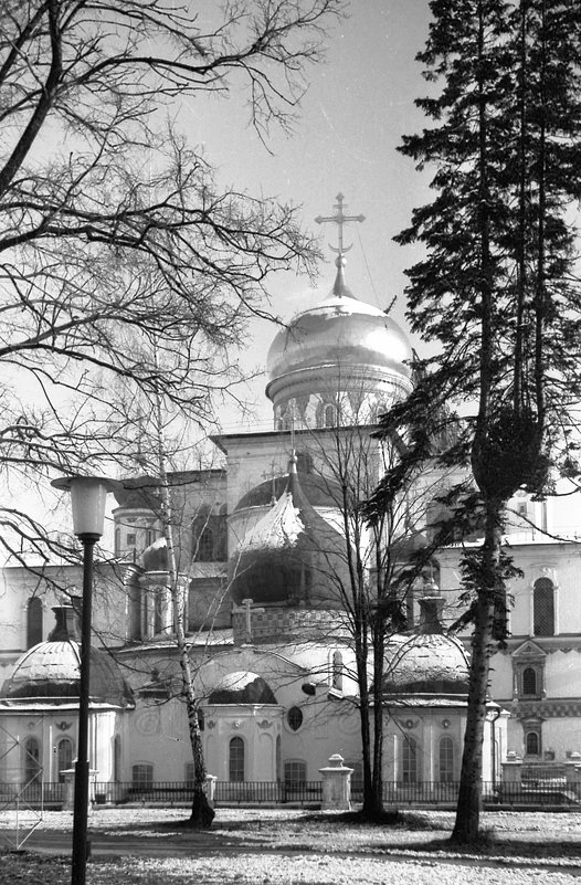 Храм на Истре - Лариса Фёдорова