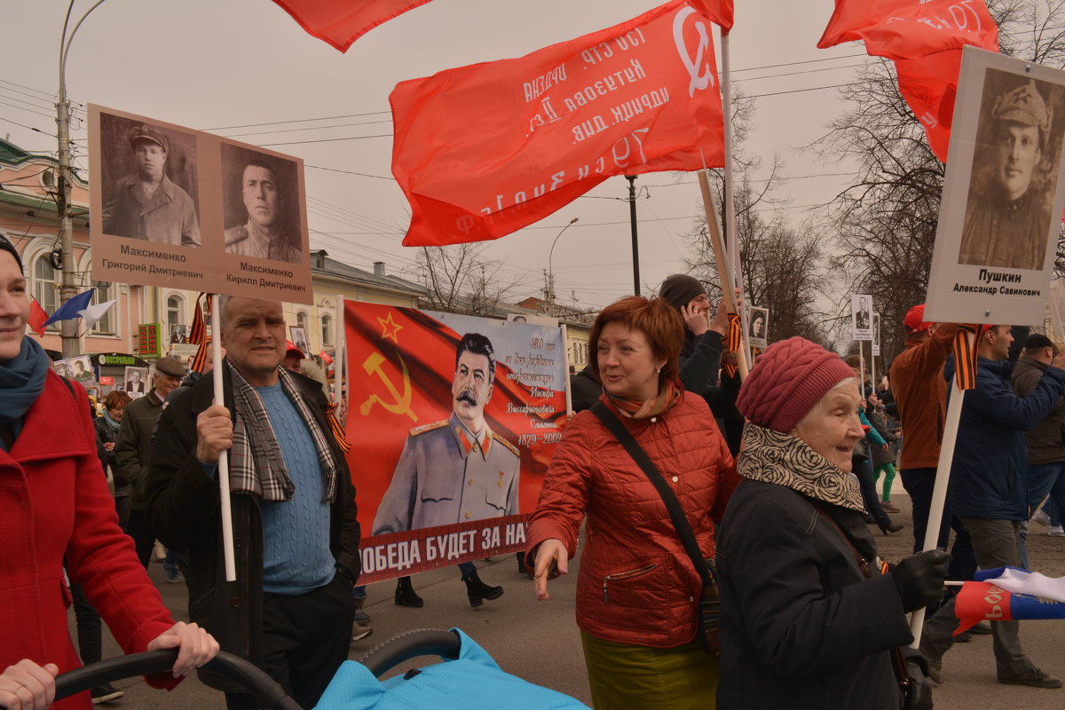 Парад 9 мая в Вологде - Ирина Бархатова